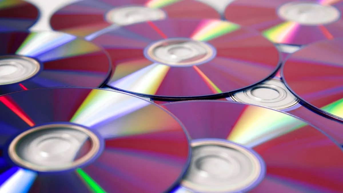 DVD and Blu-ray player format comparison